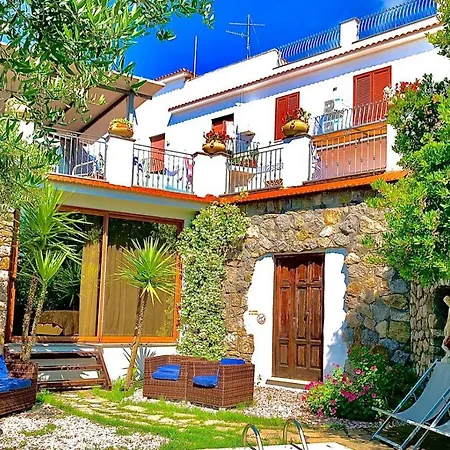 - Casa Tatano شقة