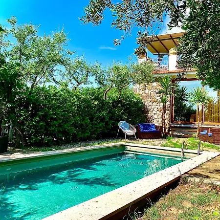 - Casa Tatano شقة