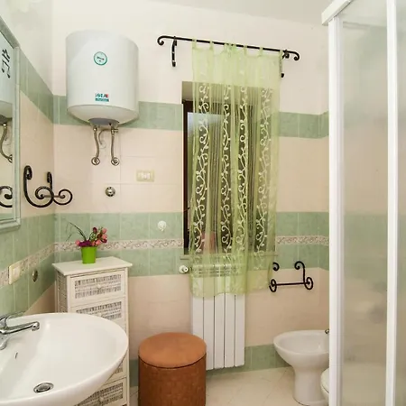 Amore Rentals - Casa Tatano Marciano